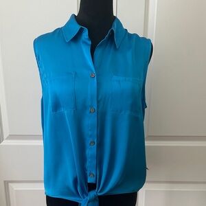 Vince Camuto Blue Sleeveless Button-Up Women's Top
